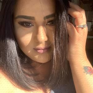 Meet your Posher, Rosa